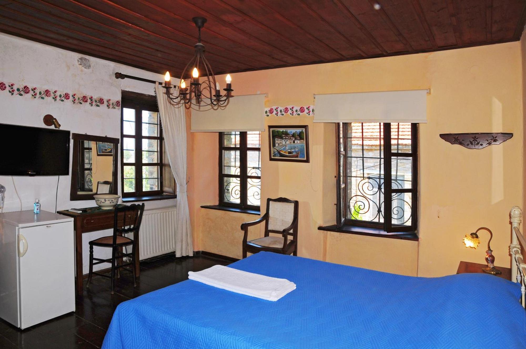 Archontiko Parisis Hotel Lafkos Luaran gambar