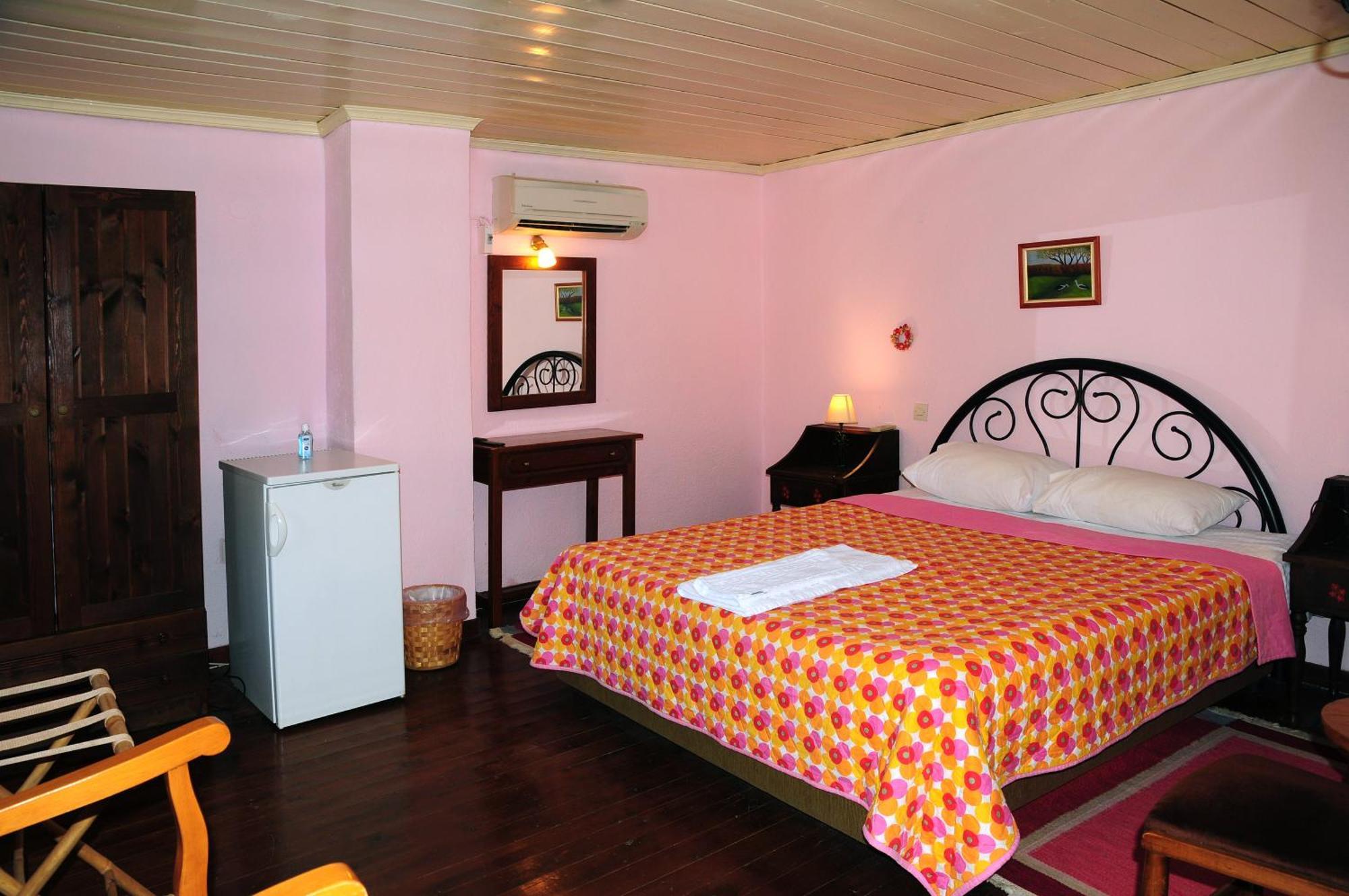 Archontiko Parisis Hotel Lafkos Luaran gambar