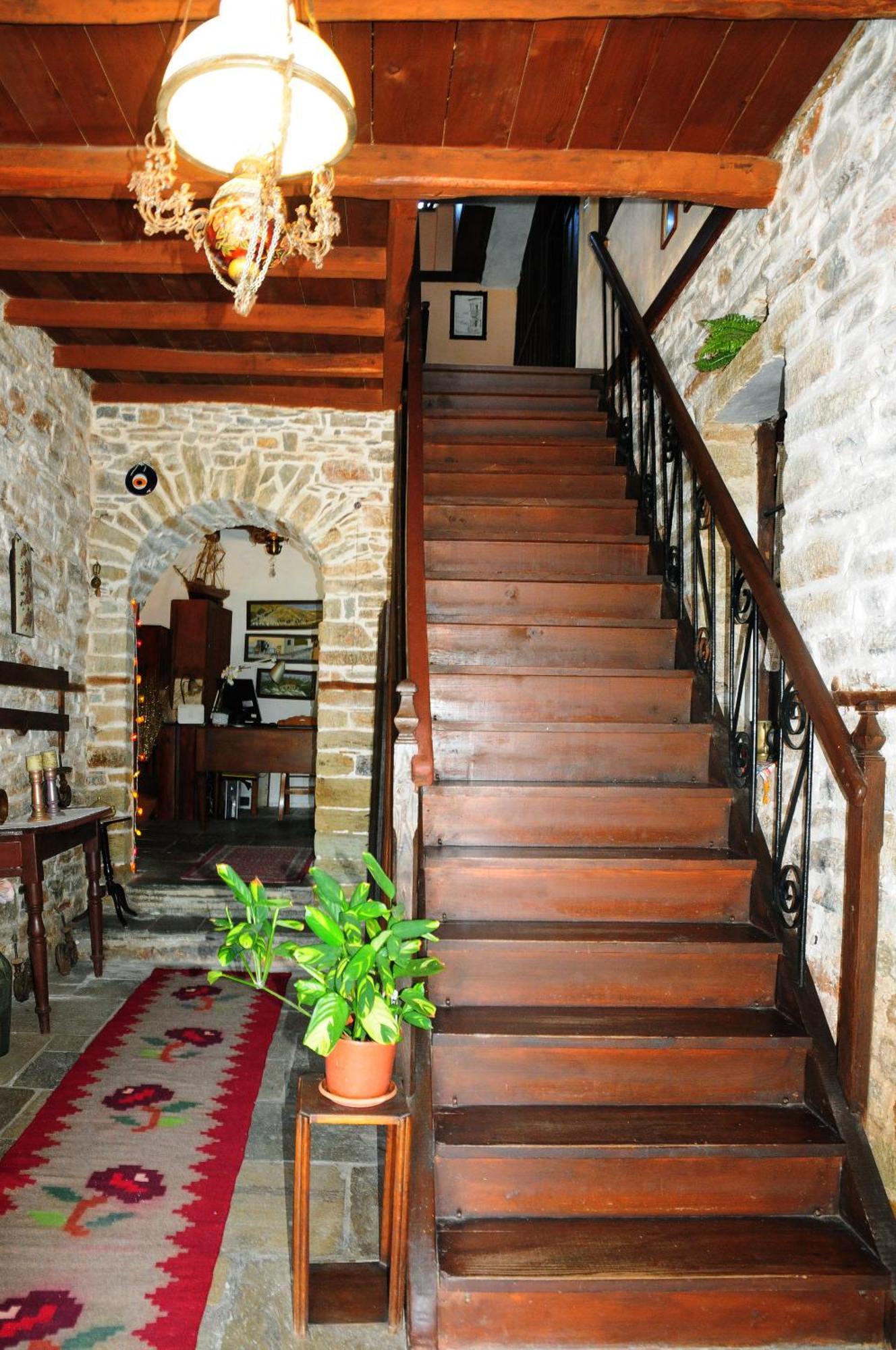 Archontiko Parisis Hotel Lafkos Luaran gambar