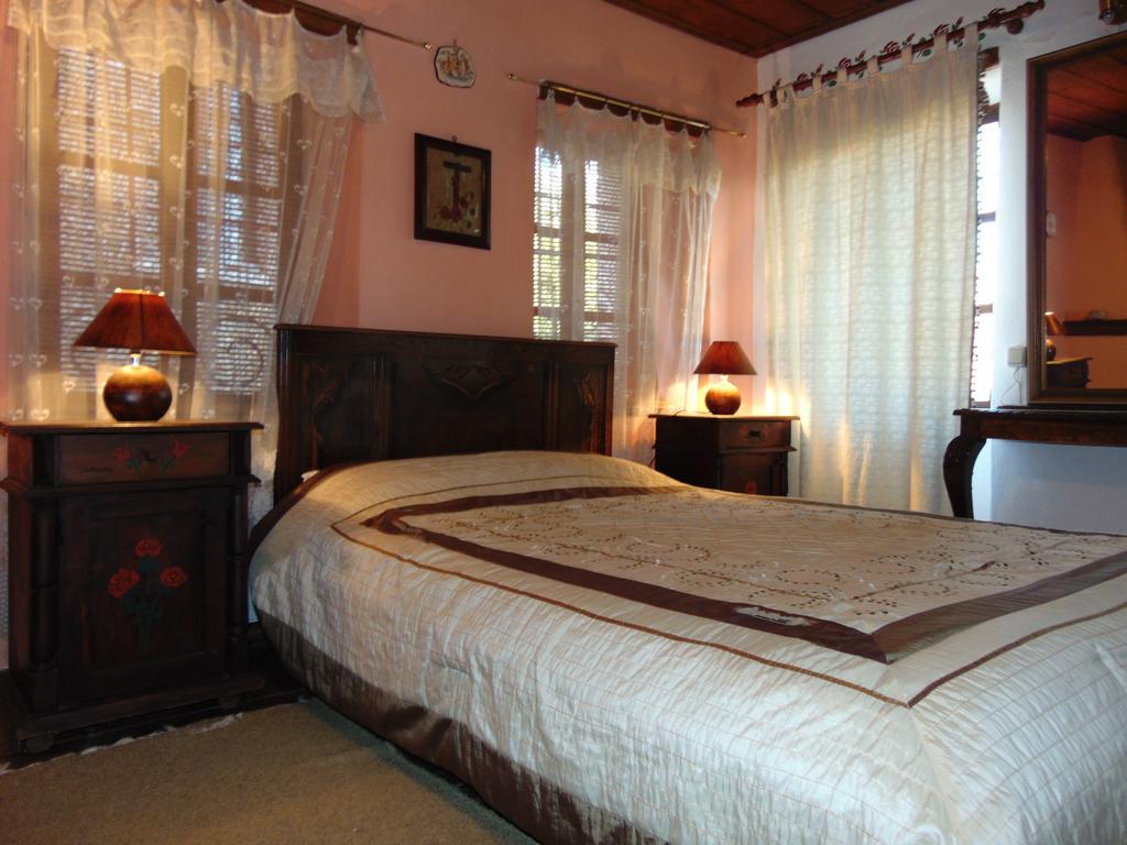 Archontiko Parisis Hotel Lafkos Luaran gambar