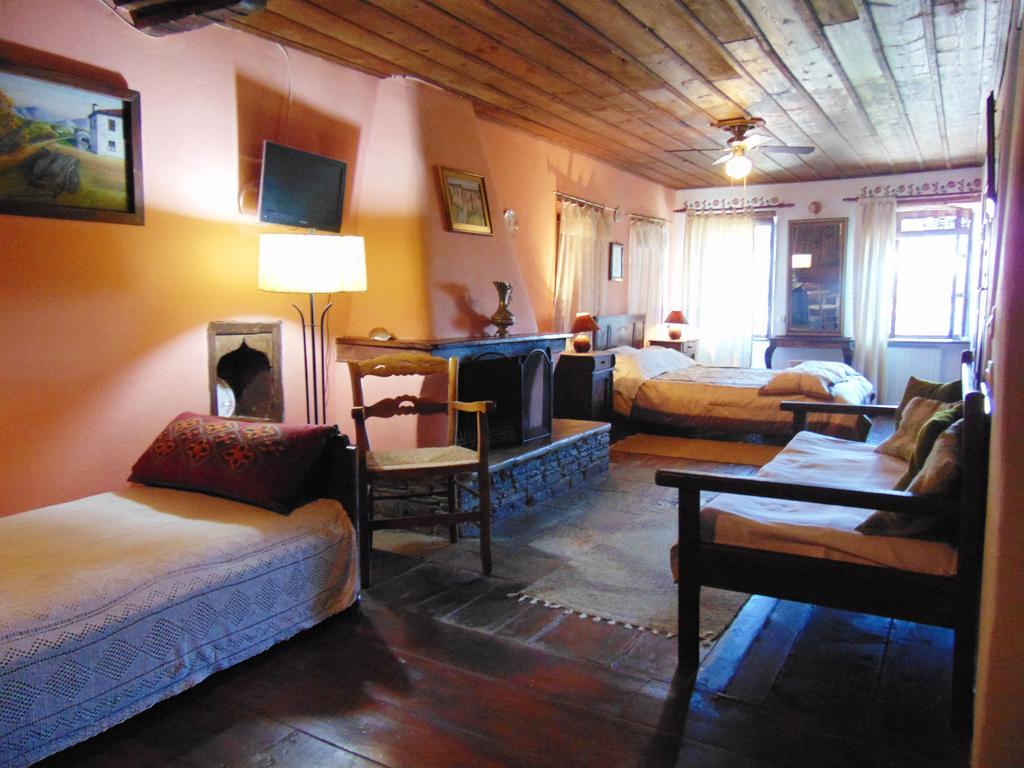 Archontiko Parisis Hotel Lafkos Luaran gambar