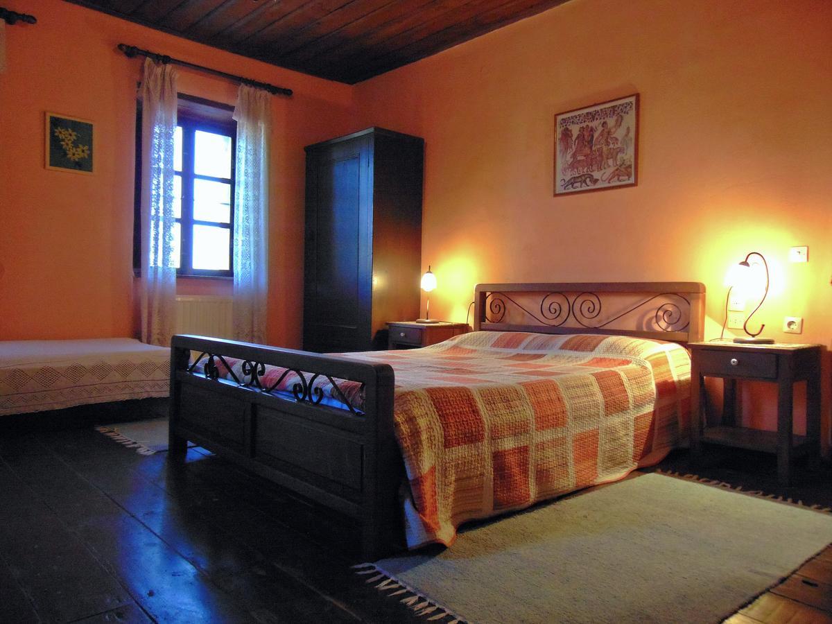 Archontiko Parisis Hotel Lafkos Luaran gambar