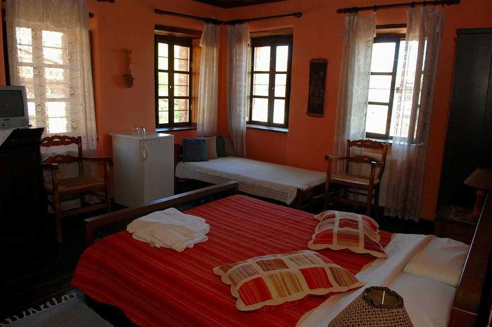 Archontiko Parisis Hotel Lafkos Luaran gambar