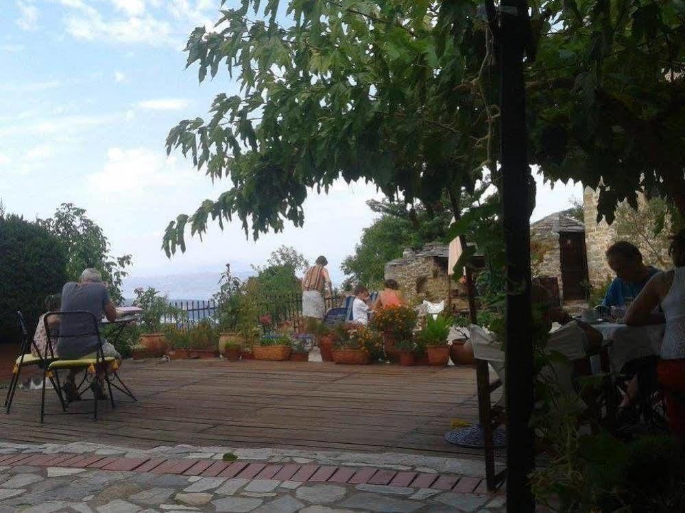 Archontiko Parisis Hotel Lafkos Luaran gambar