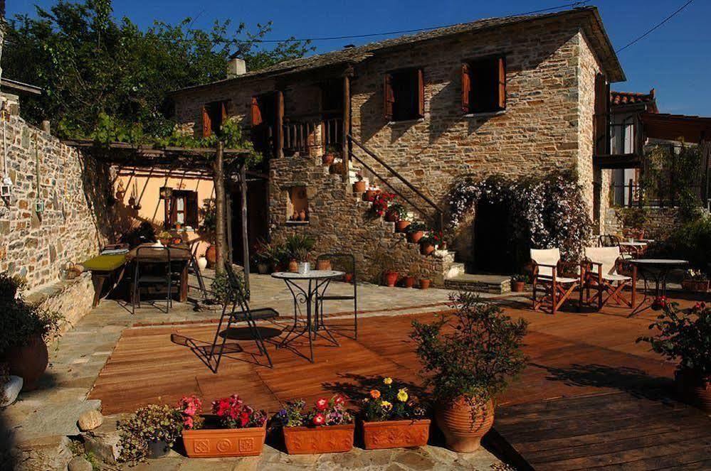 Archontiko Parisis Hotel Lafkos Luaran gambar