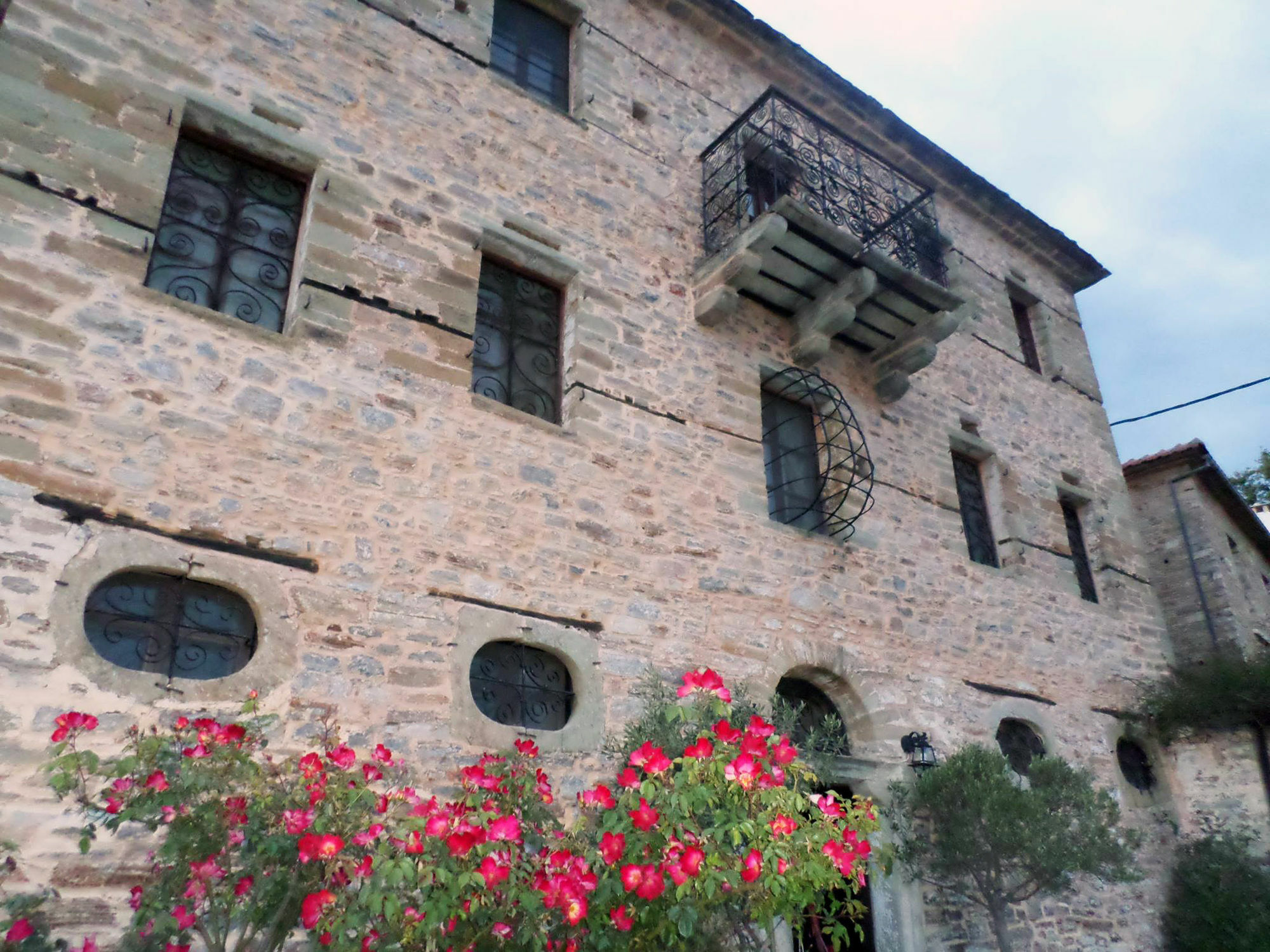 Archontiko Parisis Hotel Lafkos Luaran gambar